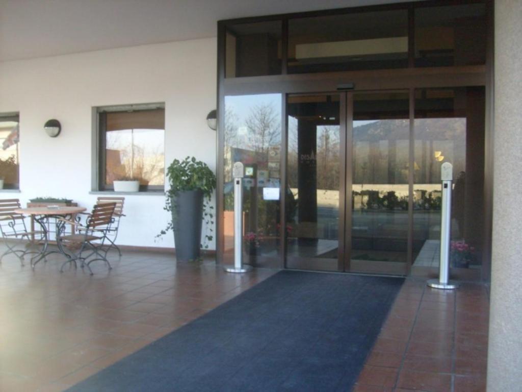 Hotel Des Alpes Rosta Exterior photo